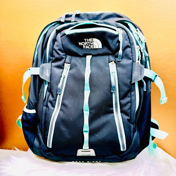 black and teal north face backpack The Recon TNF Blue/TNF The classic Borealis Backpack is a best North Face Dyno BackPack with